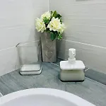 Figurari Apartament Neapol
